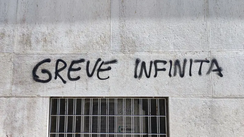 nascido para o protesto